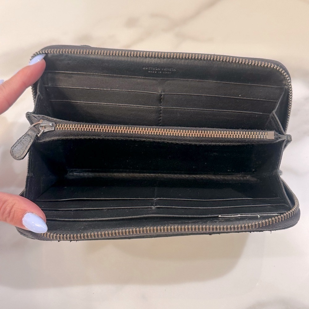 Bottega Veneta Intrecciato Weave Continental Wallet - Picture 3 of 10